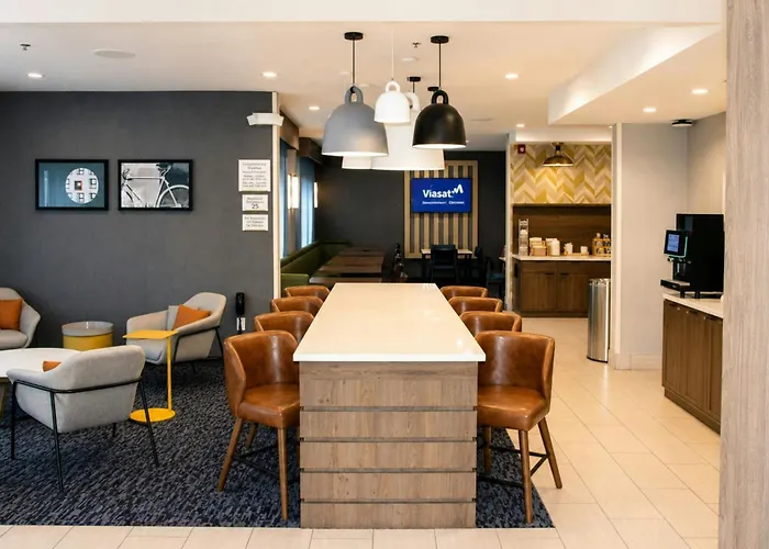 Hotel Express By Marriott