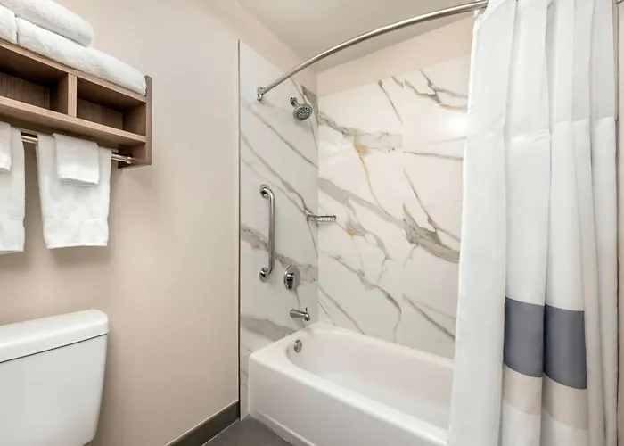 Express By Marriott Lafayette